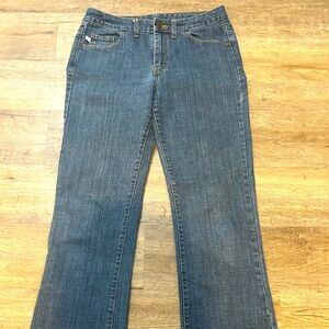 Bobbie Brooks Size 6 Stretch boot cut jeans 30 x 30